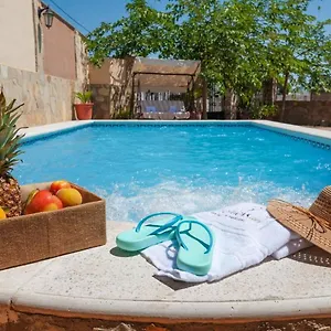 https://villa-ortega-alba-alcala-la-real-by-ruralidays.es-andalucia.com